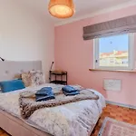 Apartamento Nomad's Surf & Sunset Haven, 2 Bedrooms, Santa Cruz Silveira (Lisbon)