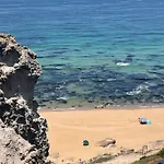 Nomad's Surf & Sunset Haven, 2 Bedrooms, Santa Cruz Apartamento