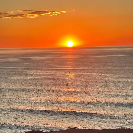 Nomad's Surf & Sunset Haven, 2 Bedrooms, Santa Cruz Appartamento *